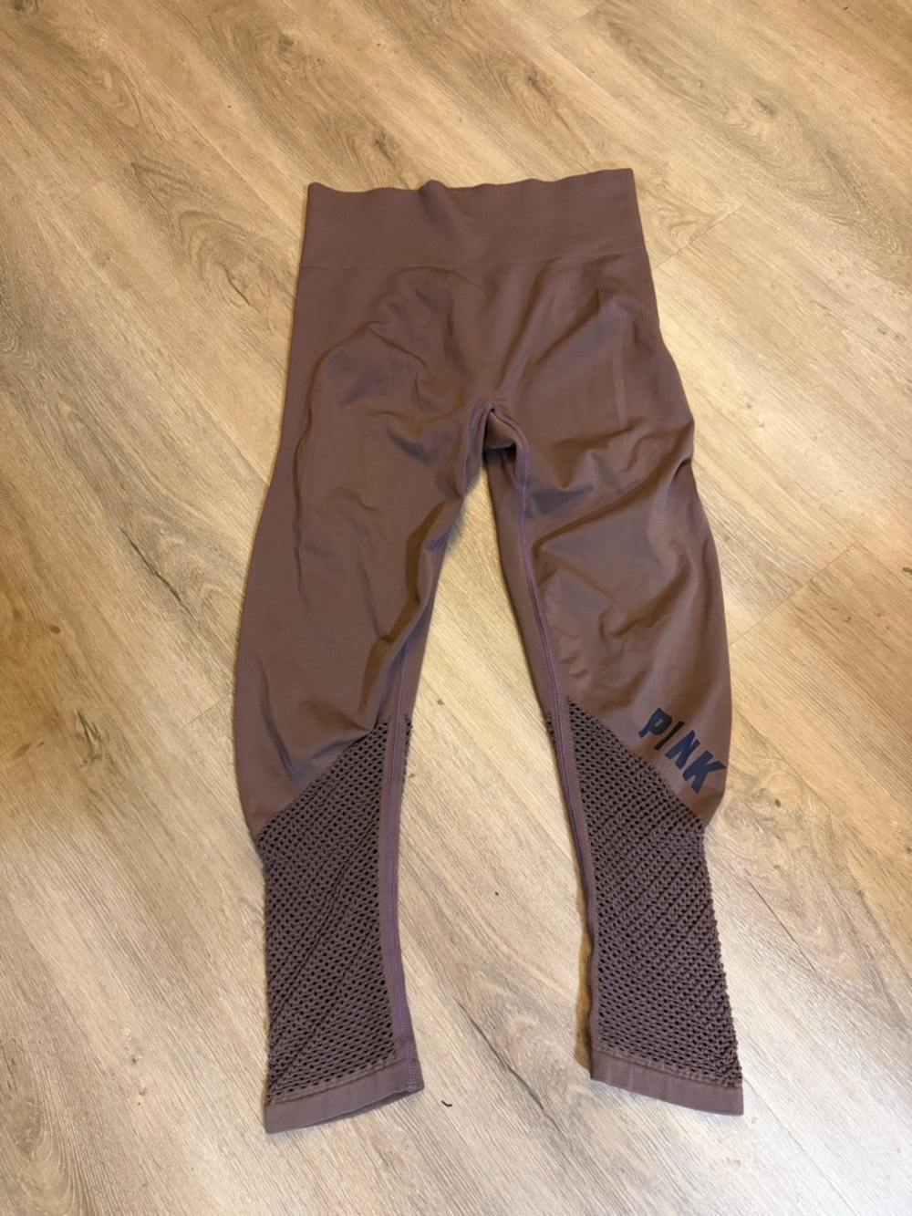 PINK Victoria’s Secret Ultimate Brown Seamless Leggings Size L